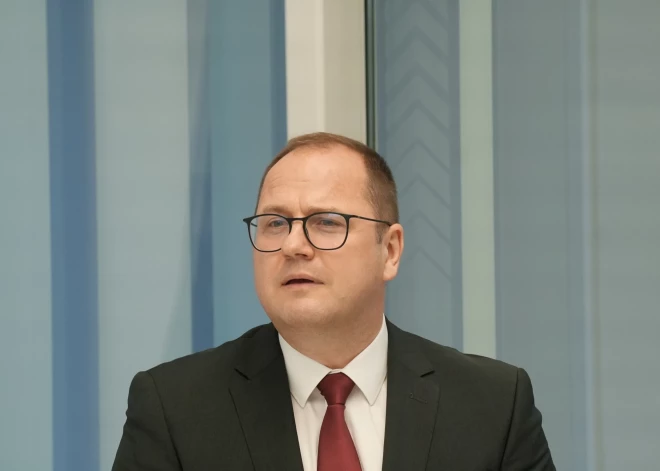 Ministrs: Valkas pašvaldībai jāsamazina pārvaldes izdevumi