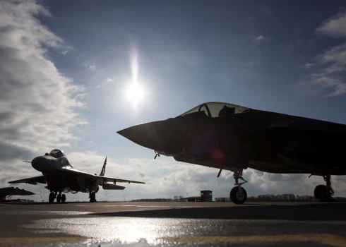 MiG-29 and F-35 lidmašīnas./Ilustratīvs attēls.