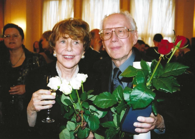 Neizniekota diena ir tik tā, kurā gleznots. Raimonds Staprāns nosvinējis 99. jubileju