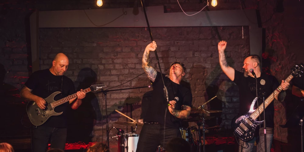 2025. gada 25. oktobrī Liepājas kultūrvietā "Pegaza pagalms" uzstājās grupa "Tumsa", apvienojot liepājniekus un pilsētas viesus sirsnīgā koncertā.