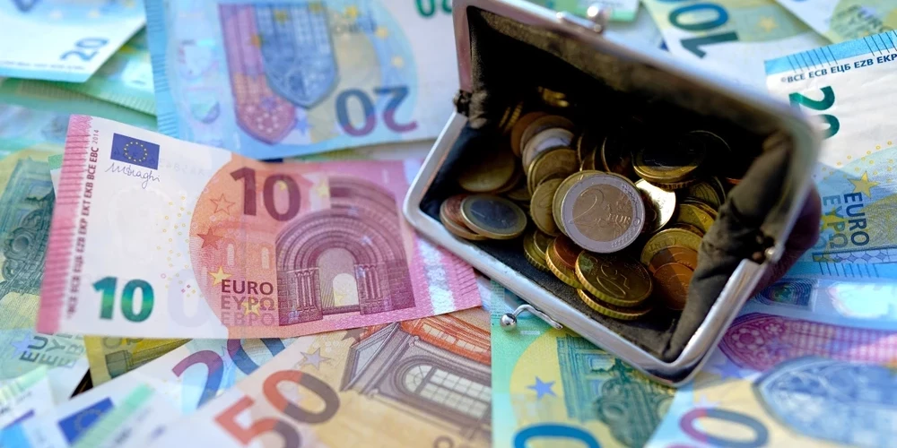 Без реформы пенсий за выслугу лет к 2060 году выплаты превысят 1,7 миллиарда евро.