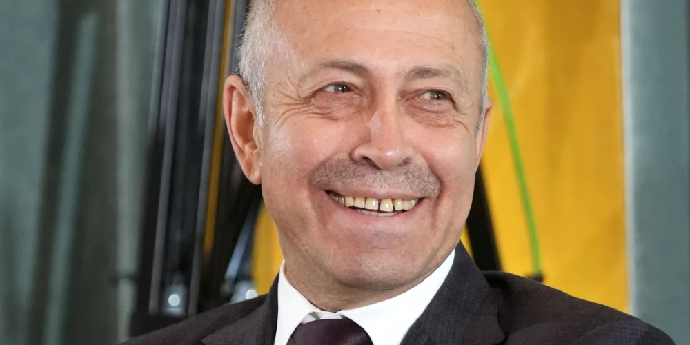 Олег Буров.