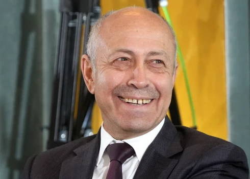 Олег Буров.