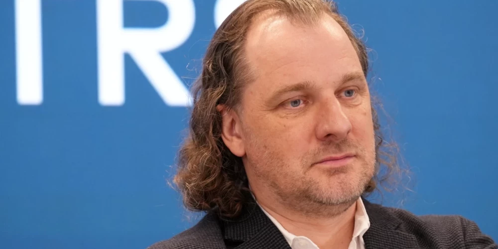 Андрис Бите.