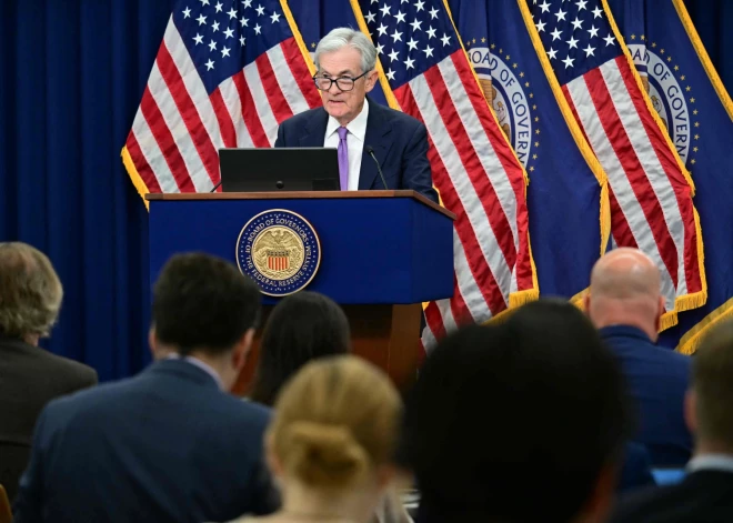 ASV Federālā rezervju sistēma pazeminājusi bāzes procentu likmi