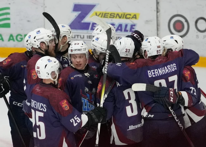 Jelgavas un Liepājas hokejisti izcīna uzvaras OHL spēlēs