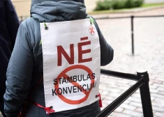 Pikets pie Saeimas par Stambulas konvencijas denonsēšanu pulcē tikai 20 cilvēkus