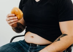 12 vienkāršas viltības, kas palīdzēs samazināt apetīti un notievēt