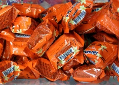 Любимый продукт латвийцев выходит на рынок Германии - понравится ли немцам наш Kārums?