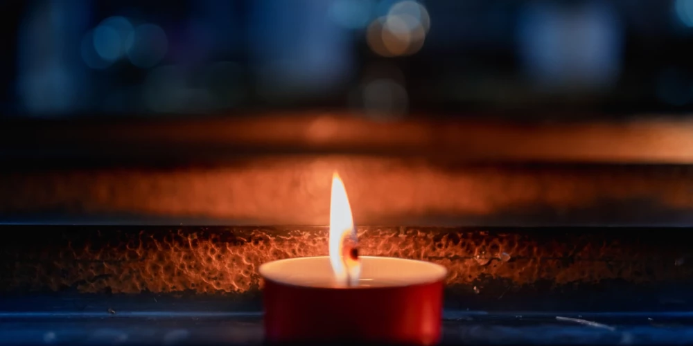 Dievišķās izraisnošanas meistara apmācības tiek piedāvātas par 450 eiro.