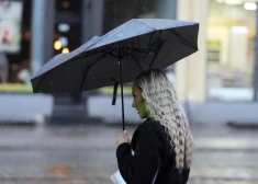 Gaidāma lietaina, bet silta nakts