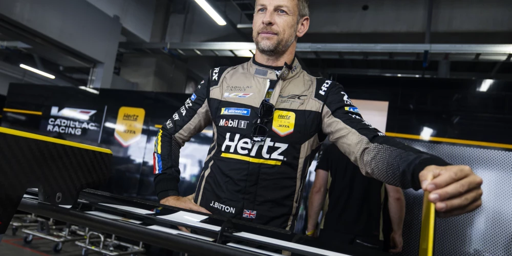 Džensons Batons ir vienu sacensību attālumā no karjeras noslēgšanas.