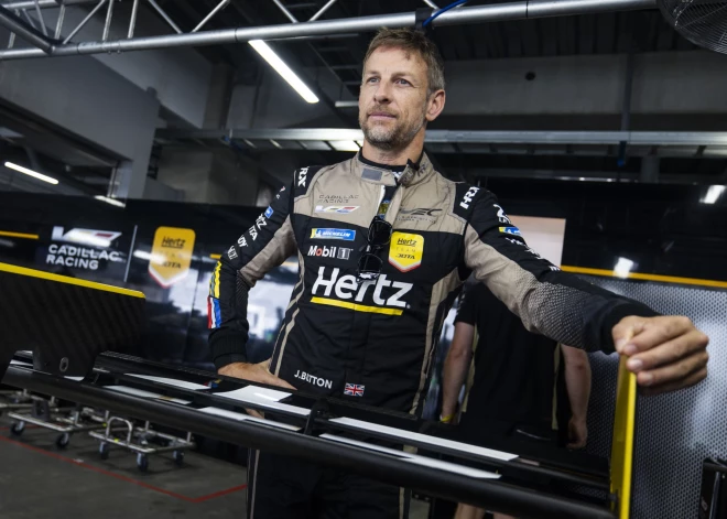 F-1 pasaules čempions Džensons Batons liek punktu autosportista karjerai