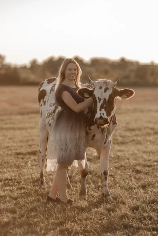 Latvijas Jauno zemnieku kluba valdes priekšsēdētāja Sandra Eimane: “Lai saņemtu atbalstu, ir jāsasniedz attiecīgie mērķi, kas dažkārt šķiet pat nereāli.