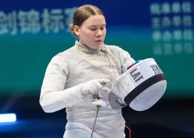 Latvijas paukotāja Liene Ābele pirmo reizi vēsturē uzvar Eiropas U-17 kausa posmā