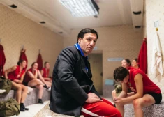 "Kino ir sapņi, kurus var skatīties atkārtoti" krievu aktieris Artūrs Smoļaņinovs par pagātni Krievijā un tagadni Latvijā