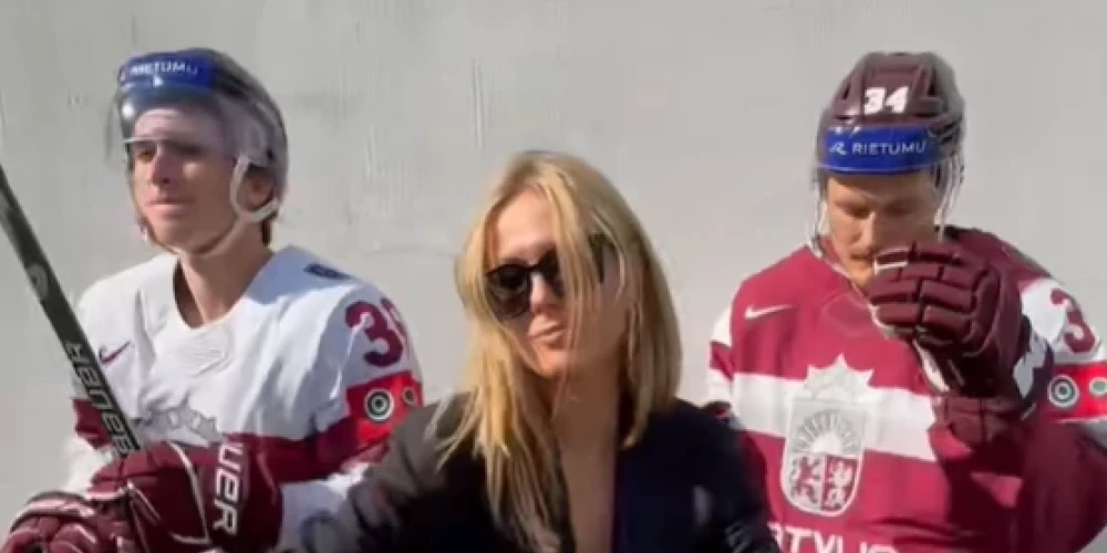 Kad olimpiskais atašejs aicina uz deju – Jana Duļevska un hokejisti gādā par labu garastāvokli.