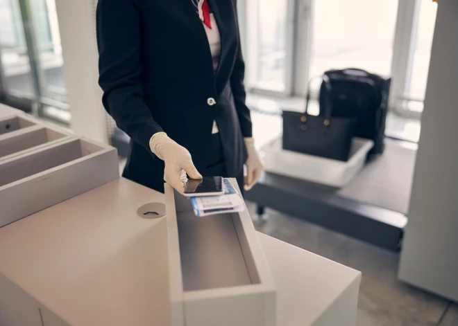 Путешественников предупредили о правиле, по которому их гаджеты могут отобрать в аэропорту