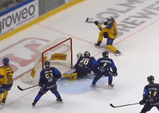 Alberts Šmits papildlaikā nodrošina Mikeli "Jukurit" uzvaru Somijas hokeja augstākās līgas spēlē