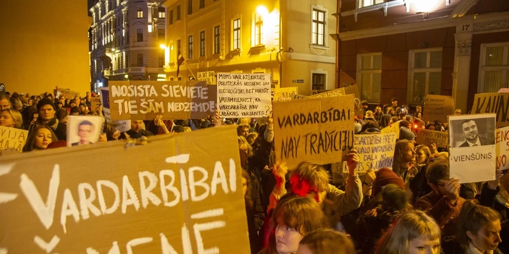 Решение Сейма о выходе из конвенции вызвало массовые протесты.