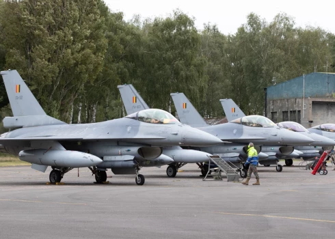 Beļģijā satraukums – droni lidinās virs NATO militārās bāzes.
