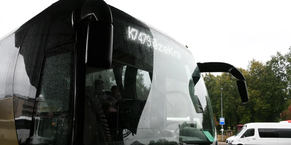 Резекне хотело вернуть бесплатный транспорт для жителей 60+, но столкнулось с финансовыми ограничениями.