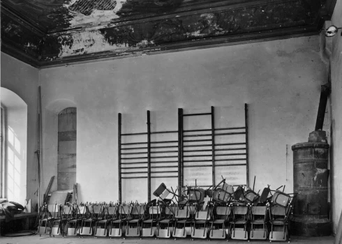 Rundāles pils biljarda zāle 1976. gadā.