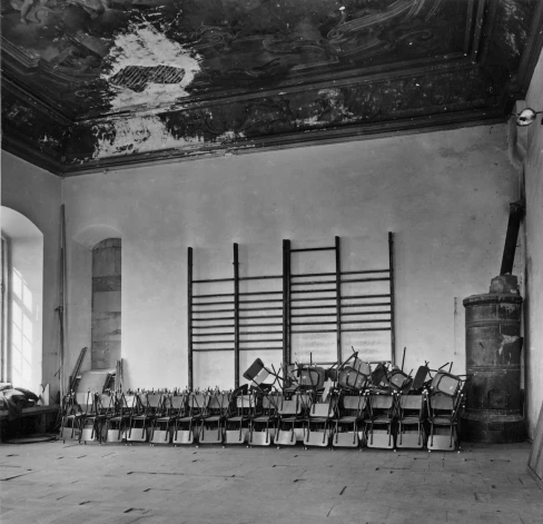 Rundāles pils biljarda zāle 1976. gadā.