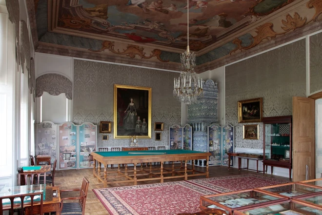 Rundāles pils dienvidu fasāde pēc atjaunošanas.