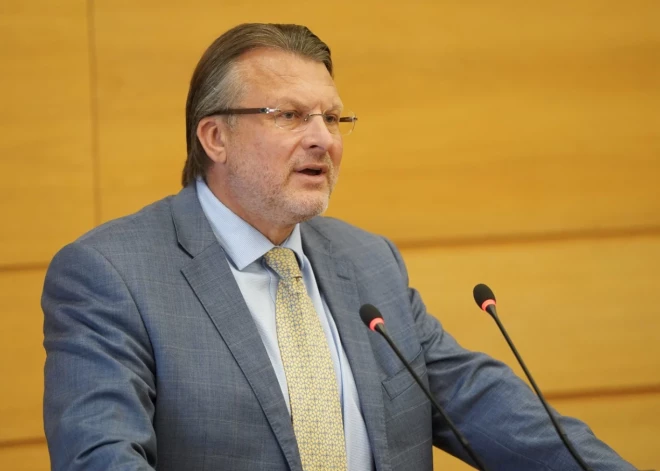 Šleseram nāves draudus izteikušais cilvēks nogādāts ārstniecības iestādē