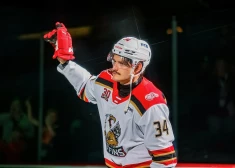 VIDEO: Eduards Tralmaks gūst jau ceturtos vārtus sezonā vienā no AHL līderēm