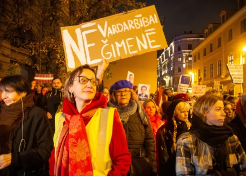 29. oktobrī protests pret izstāšanos no Stambulas konvencijas.