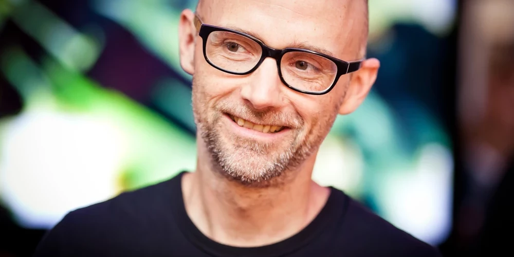Moby даст концерты в Балтии, но Латвию пропустит.