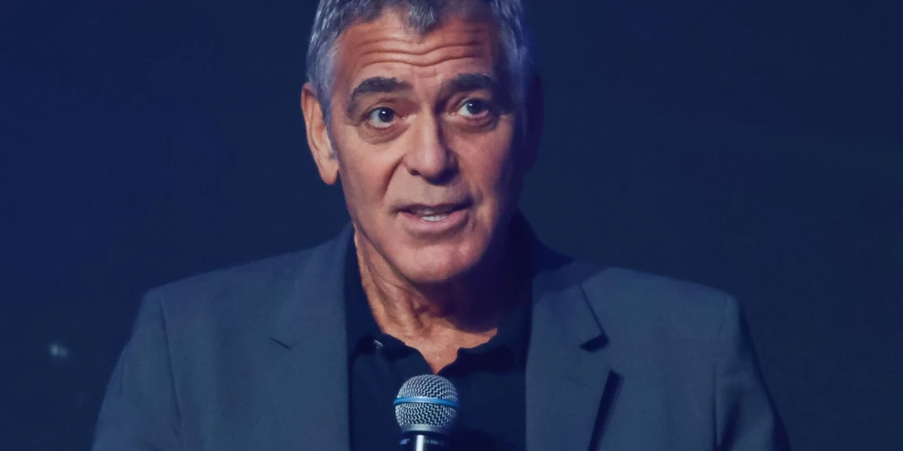 - Клуни выбрал семью вместо Голливуда.