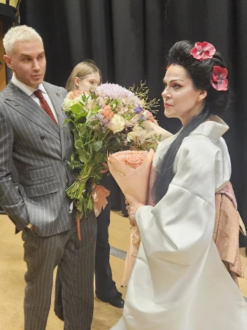 Ar lielu mīļumu un sirsnību par Kristīni rūpējās Jevgeņijs Vintūrs-Irverstags.