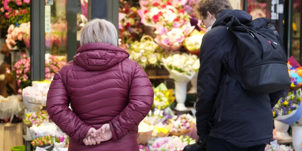 Augstās cenas veido jaunu dzīvesveidu: pirkumi kļūst apzinātāki, izdevumi – mazāki.