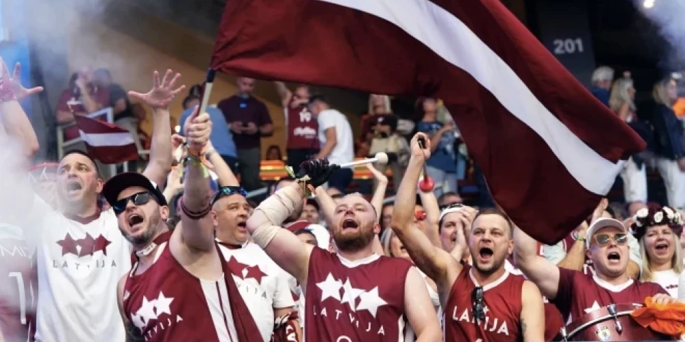 Latvijas basketbola fani "EuroBasket 2025" laikā. 