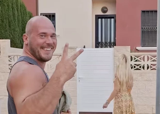 Labdarības biedrības "Es Tev palīdzēšu" vadītājs Rāviņš pārcēlies uz dzīvi Spānijā, kur pēkšņi kļuvis par fizioterapeitu