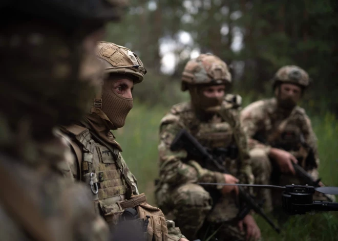 ES apstiprina 1,8 miljardu eiro maksājumu Ukrainai, Vācija piešķirs vēl 3 miljardus eiro militārajai palīdzībai