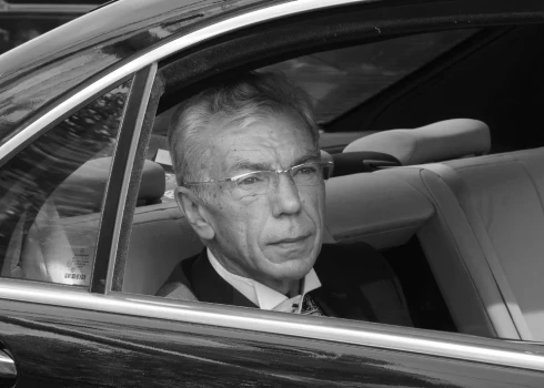 Юрий Николаев (1948 - 2025)/