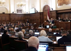 Экономия на дипломатах: Латвия снижает пособия госслужащим, работающим за рубежом