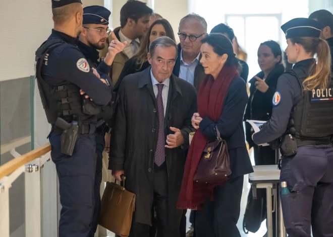 Francijā sāk tiesāt cementa ražotāju "Lafarge" par sadarbošanos ar teroristiem Sīrijā