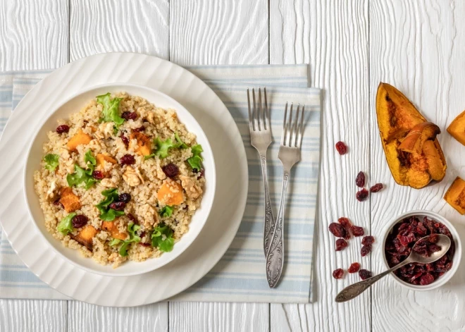 Золотое сочетание: как приготовить киноа с запеченной тыквой и мятой