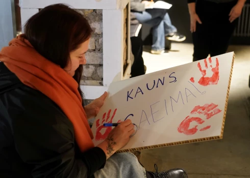 Saeimas komisija atbalsta gadu ilgu priekšlikumu iesniegšanas termiņu likumam par izstāšanos no Stambulas konvencijas. 