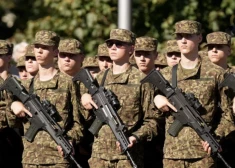 Latvijas Aizsardzības ministrija ar aicinājumu vēršas pie jauniešiem vecumā no 18 līdz 27 gadiem