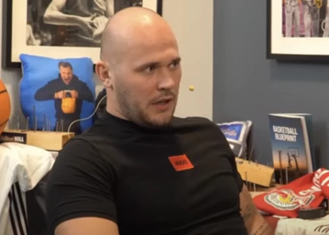 Pēc Jauns.lv publikācijas no sociālajiem tīkliem pazudusi Rāviņa vadītās labdarības biedrības "Es Tev palīdzēšu" lapa