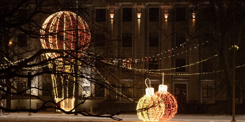 Liepājā ģimenes ar bērniem līdz 15. decembrim var pieteikties Ziemassvētku pabalstam. 