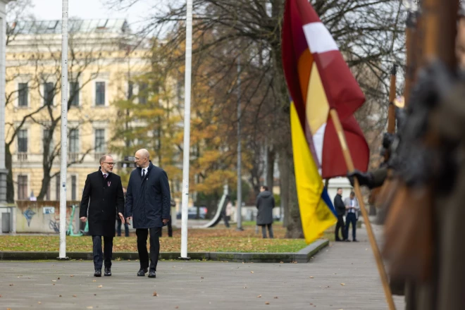 Aizsardzības ministrs Andris Sprūds darba vizītē uzņēma Ukrainas aizsardzības ministru Denisu Šmihaļu.