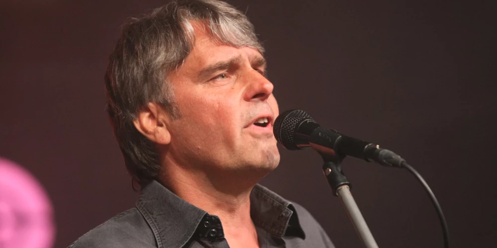 15. novembrī lielo Valsts svētku koncertu Kanādā, Toronto Latviešu centrā, sniegs daudzu “neaprastais” mūziķis Ainars Mielavs.