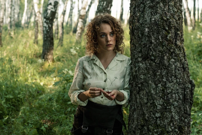 Аглая Тарасова в фильме "Танки".